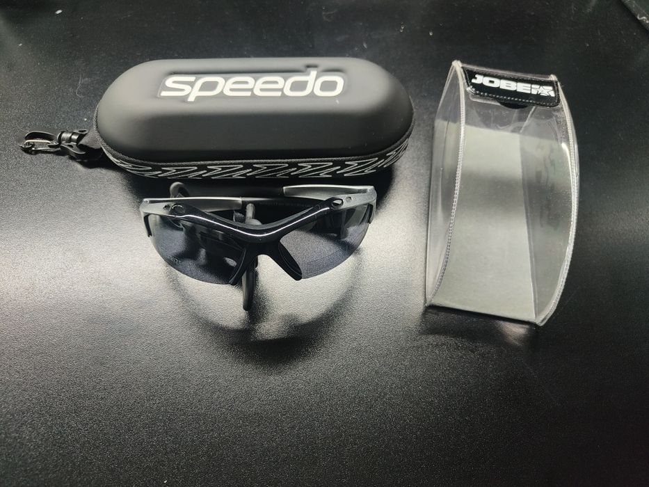 Okulary sportowe firmy JOBE