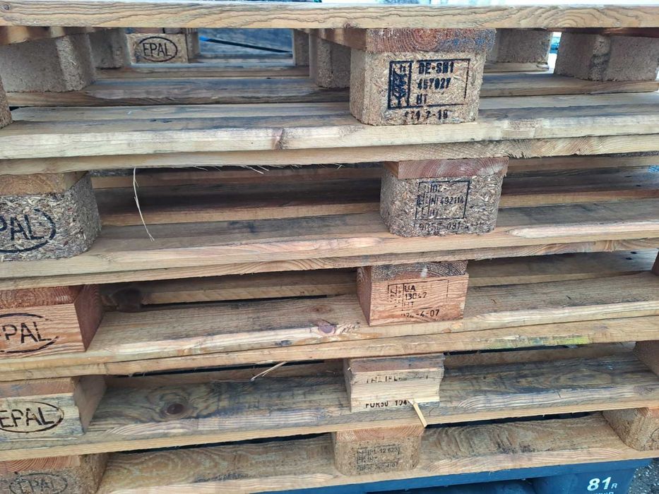 Vende-se paletes usadas em bom estado