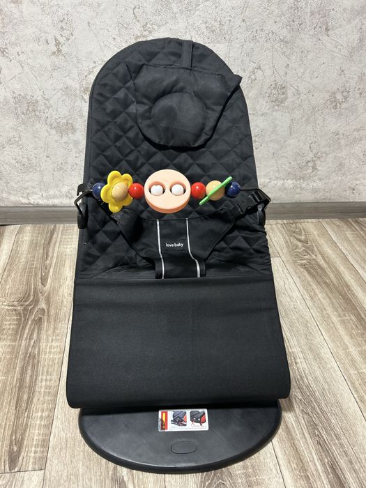 Шезлонг дитячий