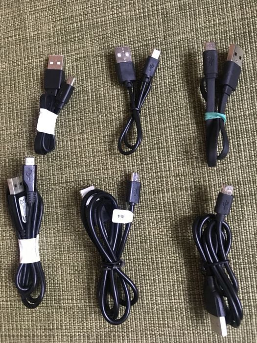 Компʼютерні миші та USB кабелі