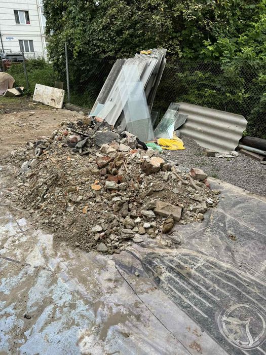Вивіз сміття, чистка приміщень,  горищ,  підвалів