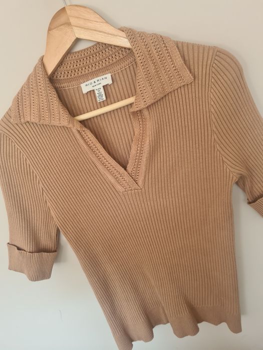 Bluzka elegancka z azurowym dekoltem ala sezane
