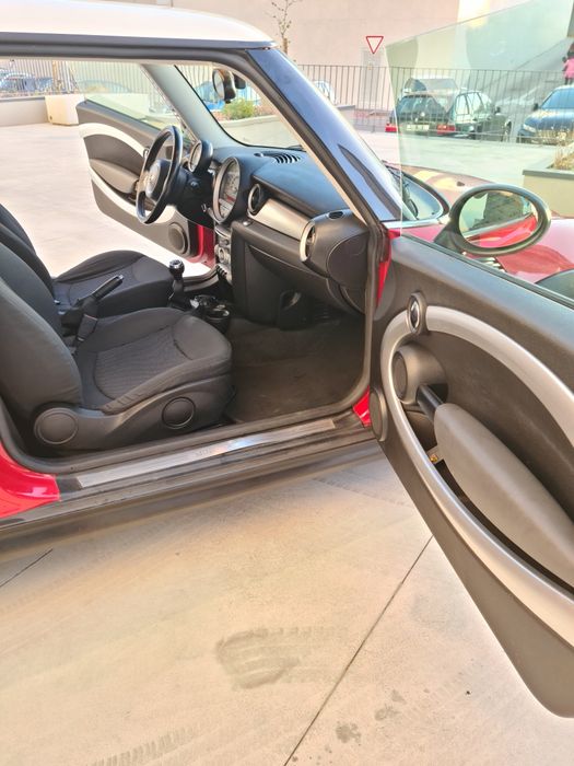 Mini Cooper 1.6D motor BMW