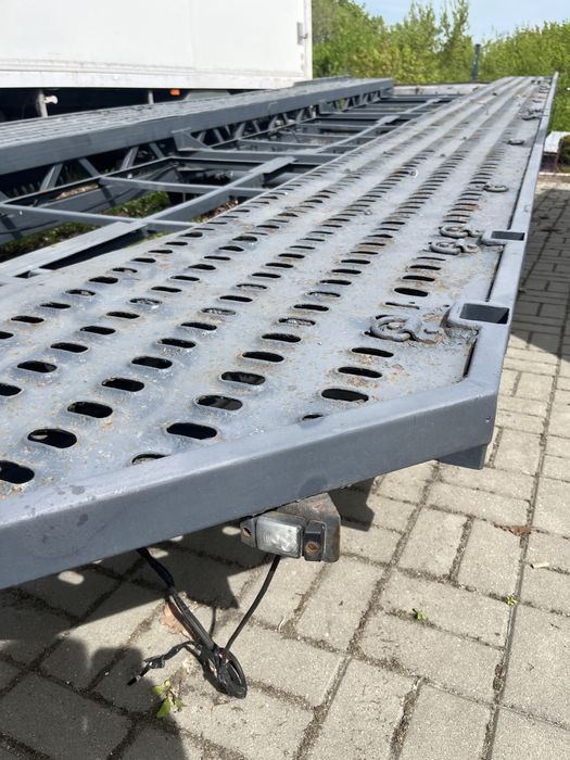 Przyczepa ciężarowa ładowność  2640kg