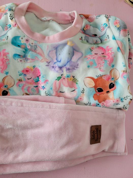 Śliczny dres welurowy r 110