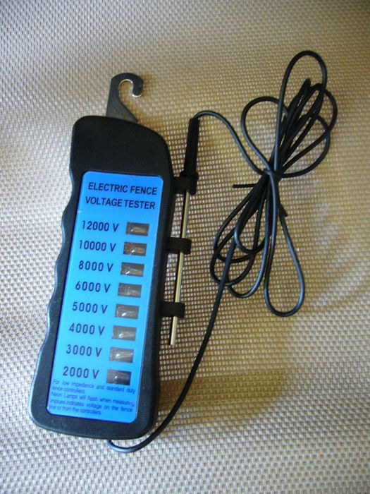 Miernik/tester napięcia ogrodzenia/pastucha elektrycznego 12 000 V