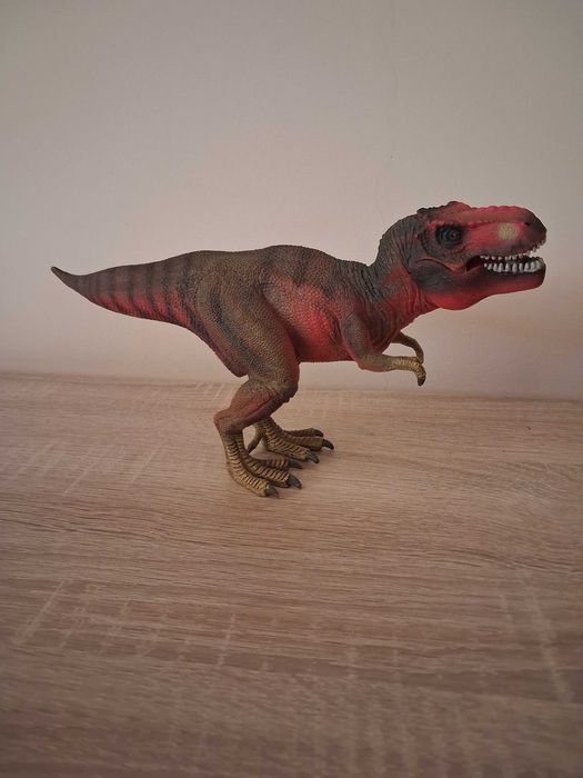 Dinozaury figurki