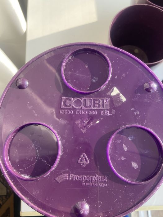 Набір вазонів під квіти