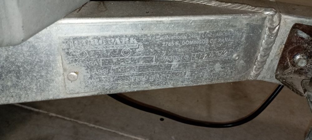 Atrelado para transporte de cães