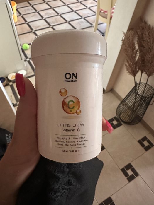 ONmacabim крем-ліфтинг з вітаміном С LIFTING CREAM VITAMIN C  250ml.