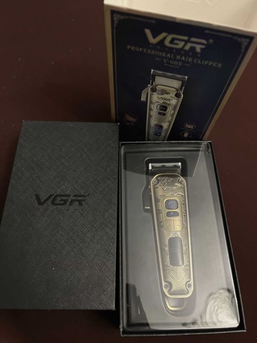 Машинка для стрижки VGR V-005
