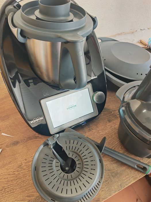 Vorwerk Bimby TM6 Preta Com extras Bom estado