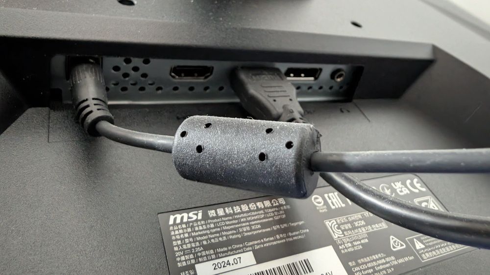 Монітор 27" MSI G2712F ще на гарантії