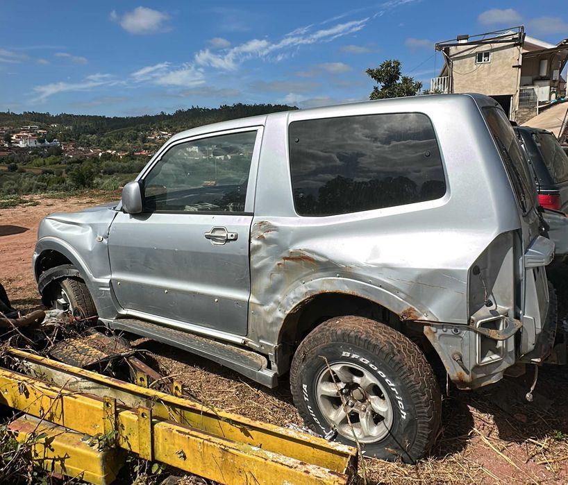 Mitsubishi Pajero – Completo ou para Peças