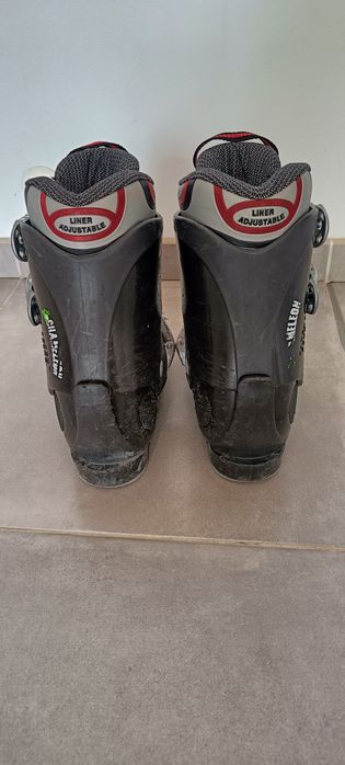 Buty narciarskie regulowane rozm ok 34 (220-255cm)