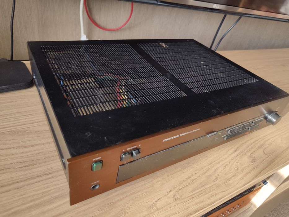 Wzmacniacz Proton D540