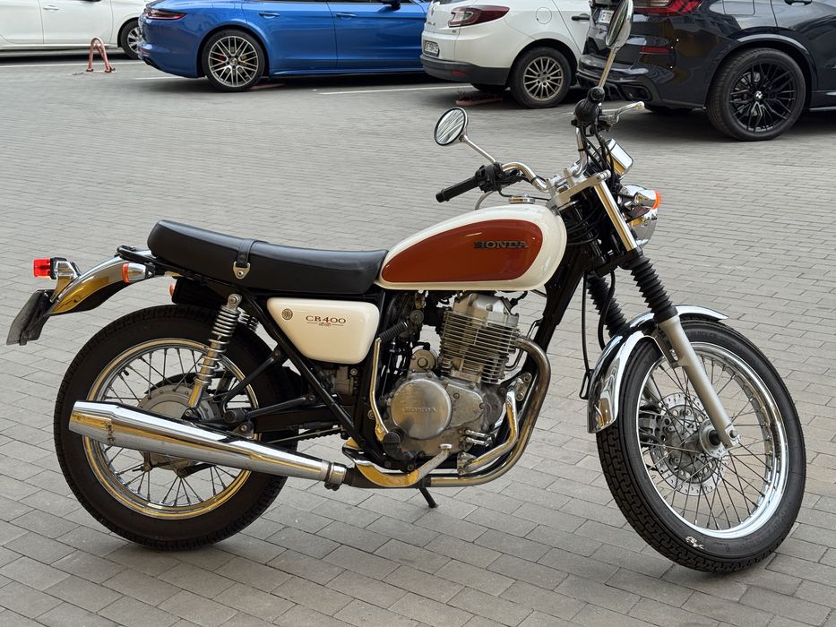 Мотоцикл Honda CB 400 SS