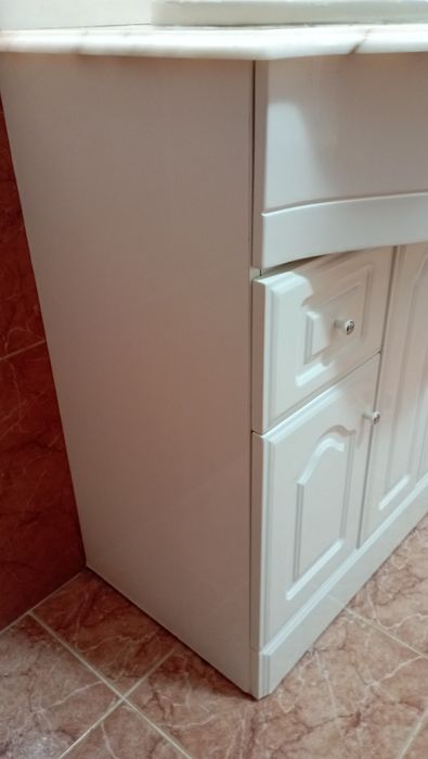 Móvel e lavatório WC