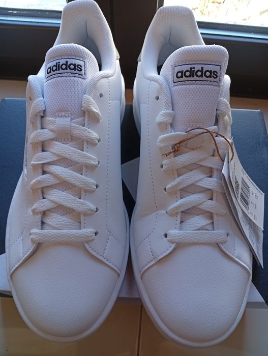 Sapatilhas adidas unisexo 42 Novas