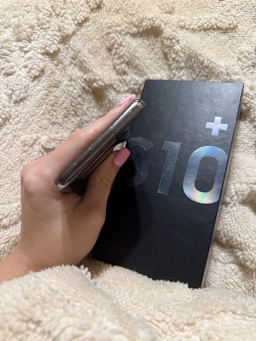 Samsung s10+ plus 8/128gb ! Официальный