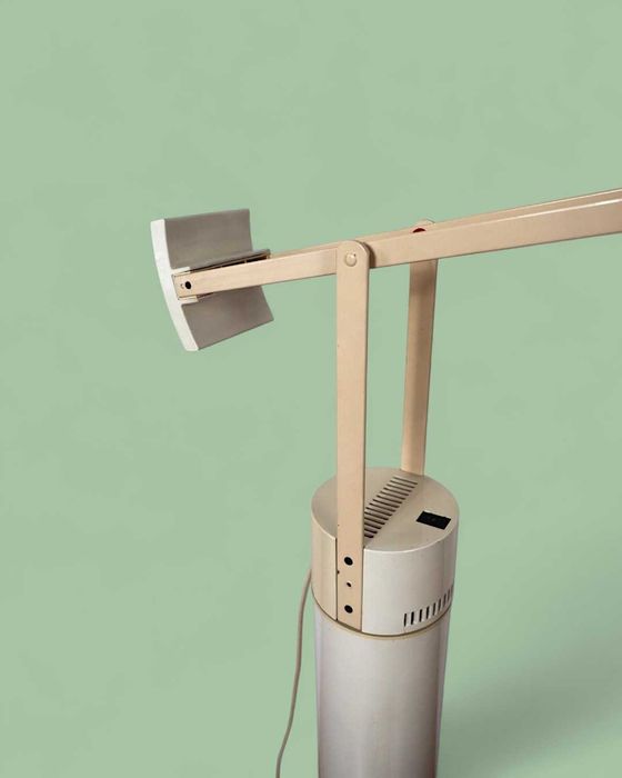 Lampa podłogowa vintage Artemide Tizio Terra, proj. Richard Sapper