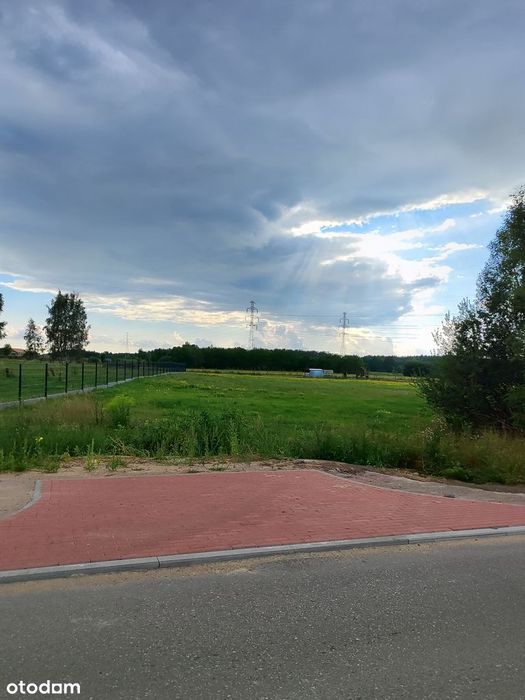 Działka budowlana 1231m2, media, utwardzony zjazd- bez pośredników