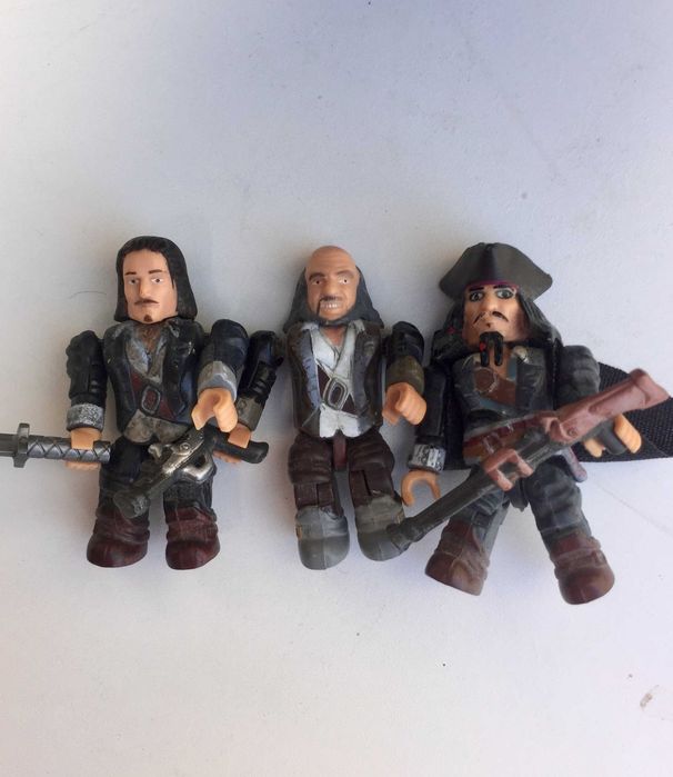 Vendo raro construção Mega Bloks Navio “Black Pearl”
