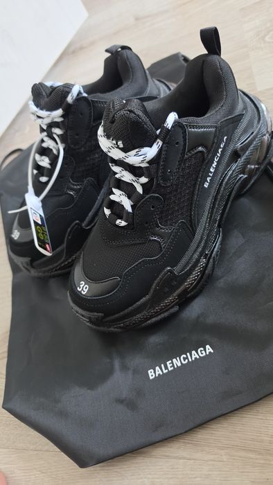 Balenciaga Triple S