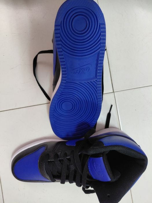 Botas Nike novas