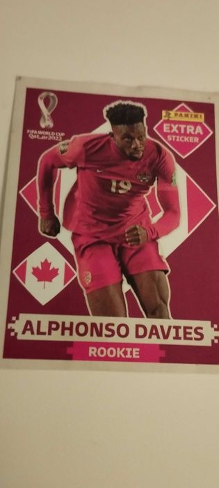 Carta do Raphaël Varane extra sticker base