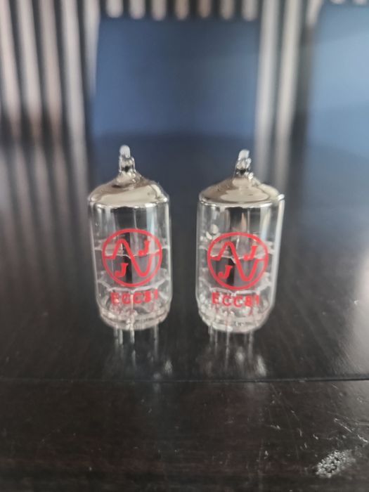 Lampy elektronowe ecc 81
