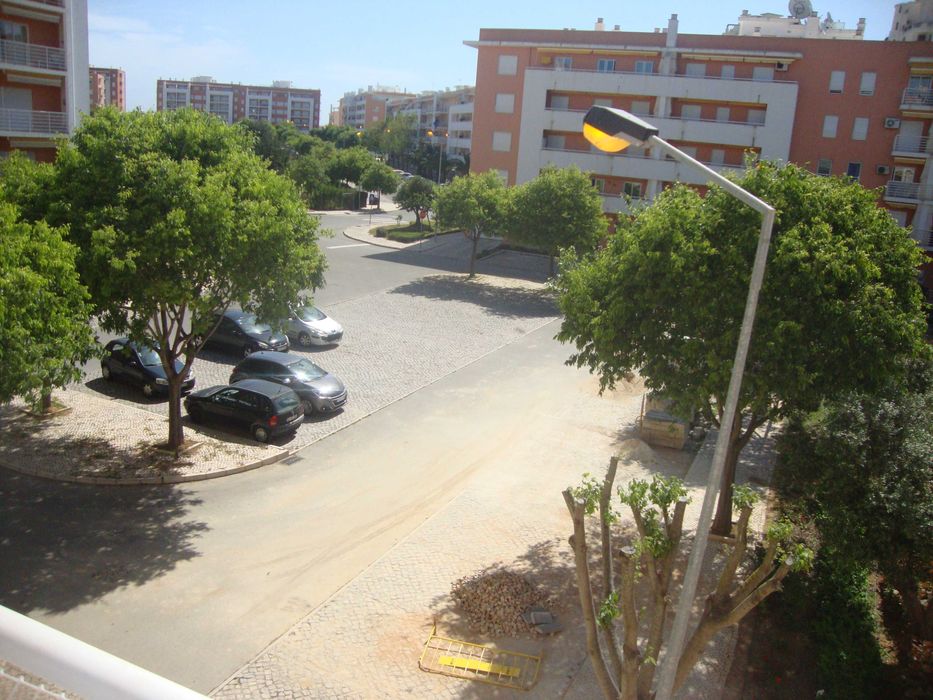 Excelente T1 Piscina+Ac+Garagem 300m Praia A Pêra ALGARVE – Férias