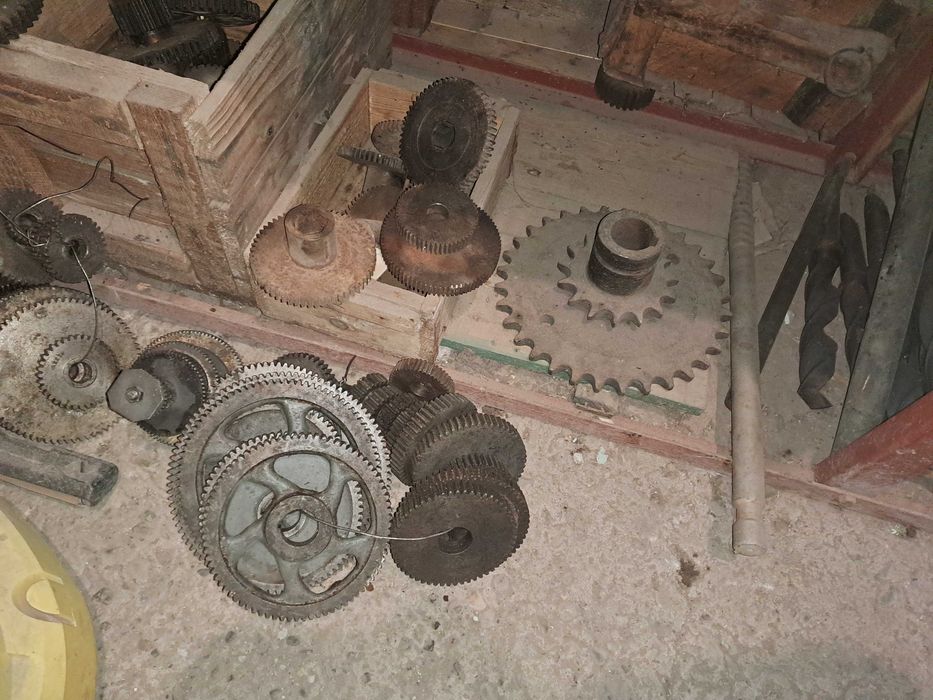 Зірочка привідна ланцюгова.