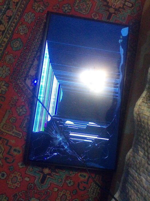 Ergo LED Smart TV 32