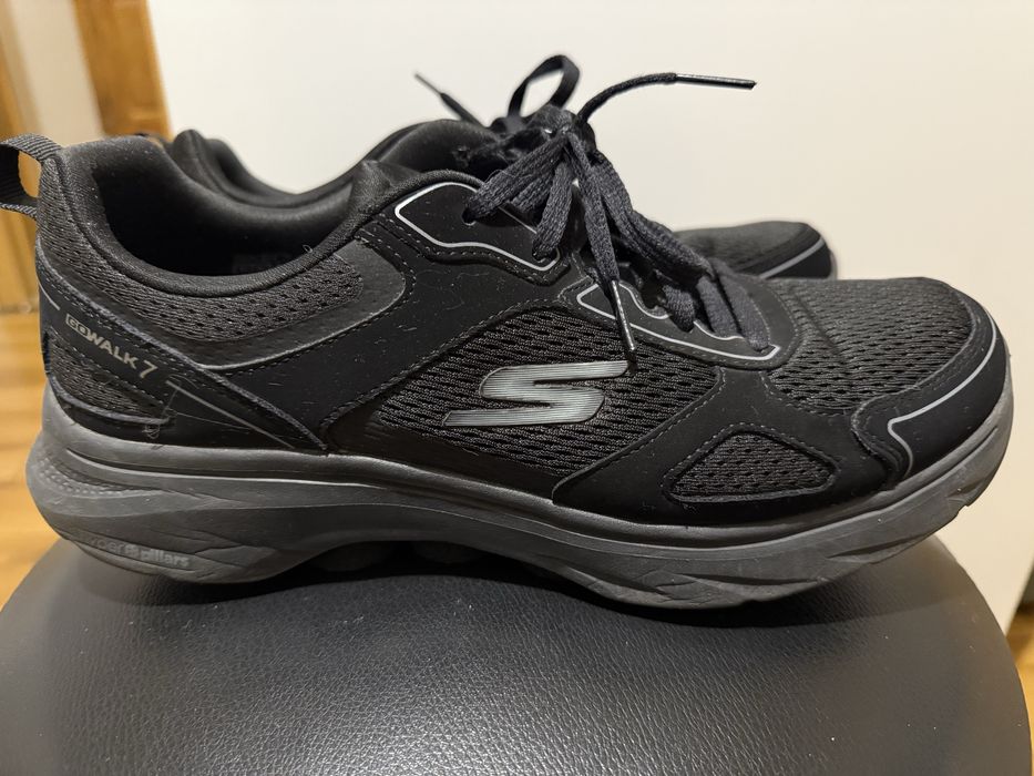 Skechers чоловічі 43 розмір