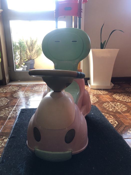 Mota infantil de empurrar