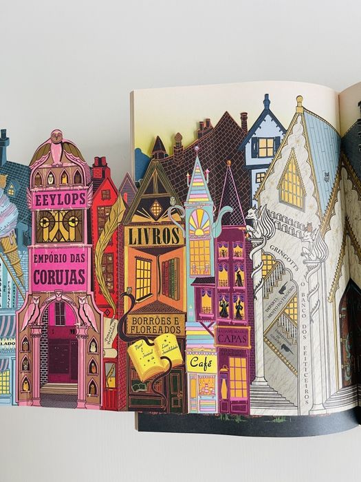 Harry Potter e a Pedra Filosofal - Livro Pop-up