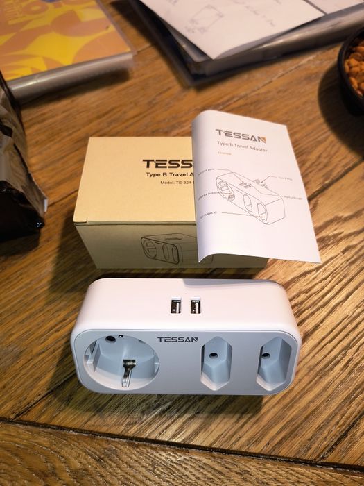 Adapter podróżny Tessan typ B model TS-324-US