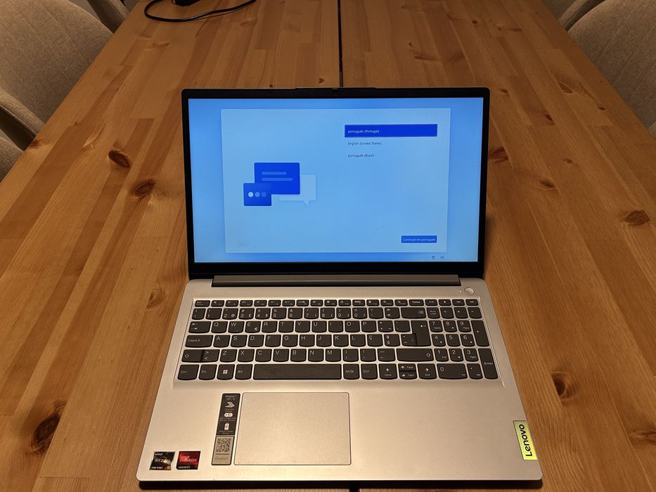 Lenovo LAPTOP usado, bom estado. Fotos recentes