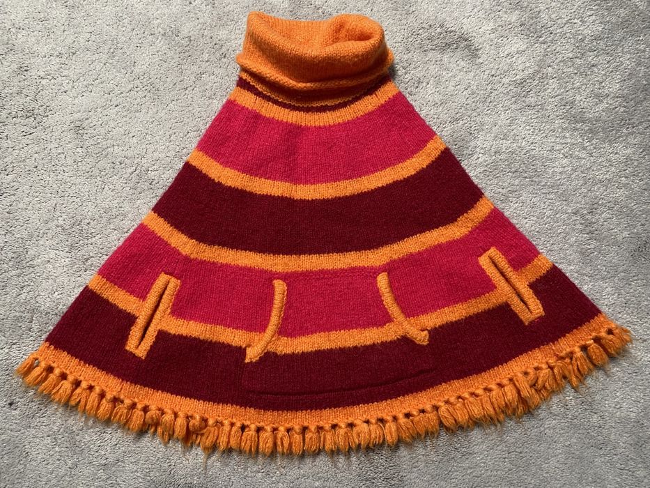 Ponczo z golfem bezrękawnik ciepły sweter dla dziecka GAP 3-4 lata