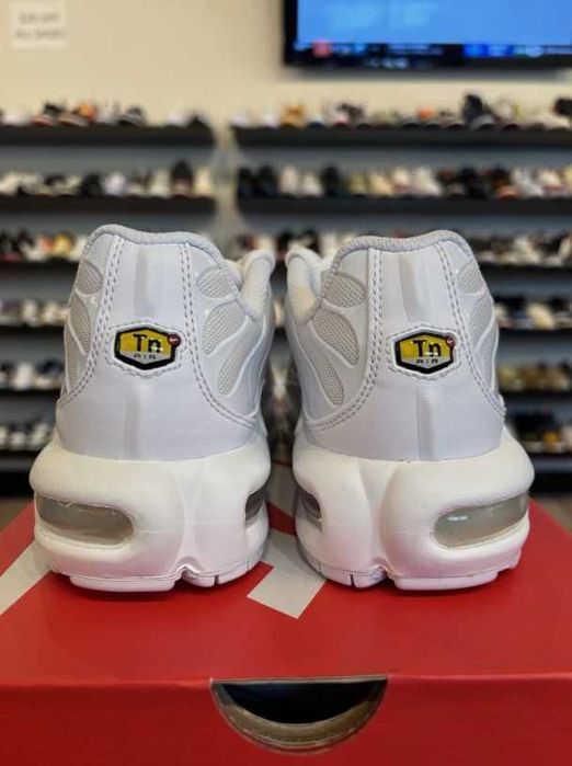 Buty męskie Trampk Nike_Air_Max_Plus_Triple_White R.42