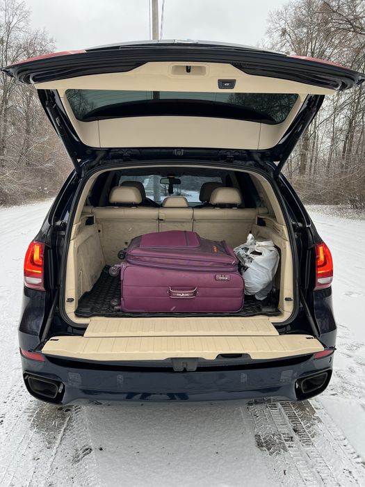 Bmw X5 f15 3.0d M pack под ремонт