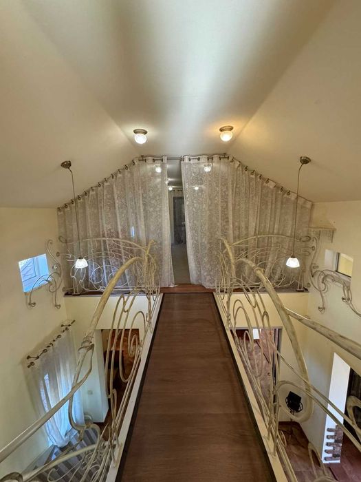 Продам будинок в м. Підгородне