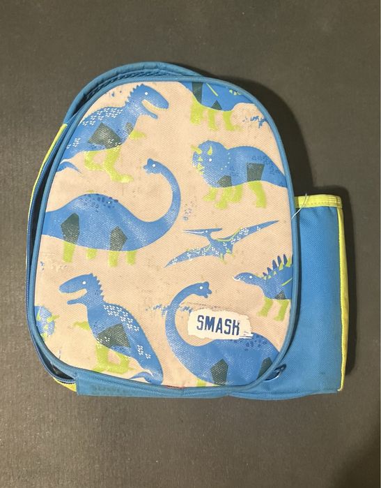 Śniadaniówka w dinozaury