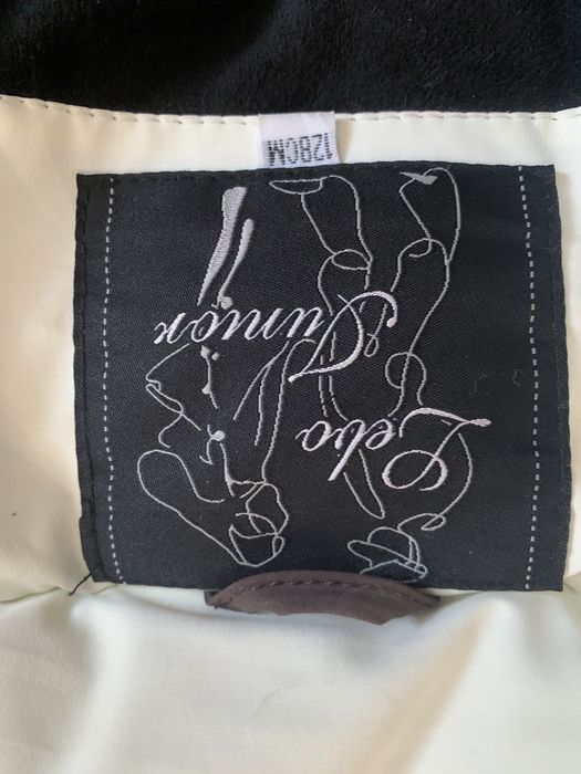 Куртка на дівчинку 128