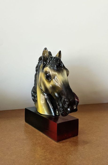 Ampara livros - cabeça de cavalo