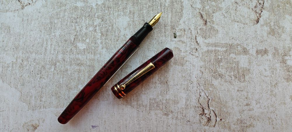 Pióro wieczne Wahl Eversharp Flamingo Red EF flex kaligrafia