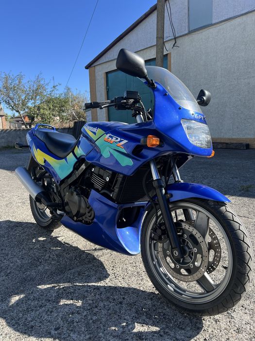 Kawasaki GPZ500S