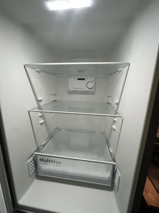 Frigorífico Combinado Bosch kgn33nle (No Frost E 176cm 282L inox)