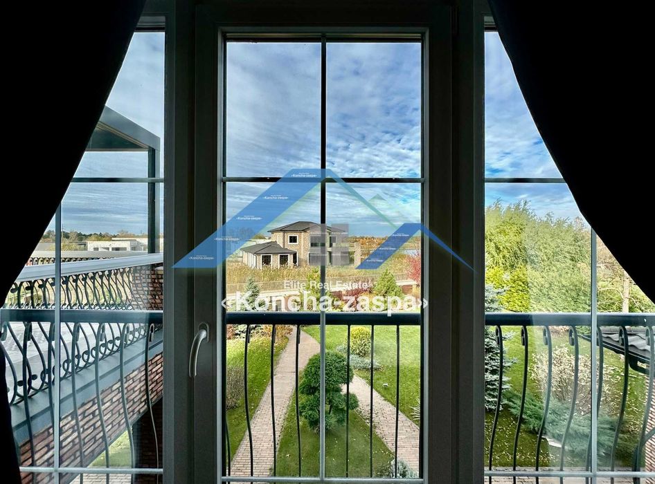 Конча Заспа, Большая Дамба продажа дома с выходом на Днепр.